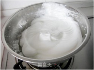 戚风蛋糕的做法步骤：3