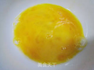 洋葱炒蛋的做法步骤：2