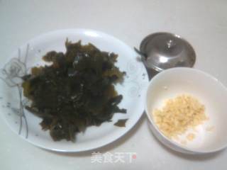 凉拌地皮菜的做法步骤：2