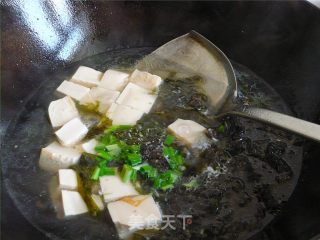 豆腐紫菜汤的做法步骤：2