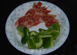 广式腊肠炒包菜的做法步骤：2