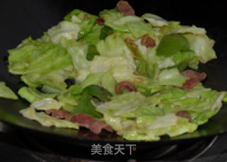 广式腊肠炒包菜的做法步骤：2