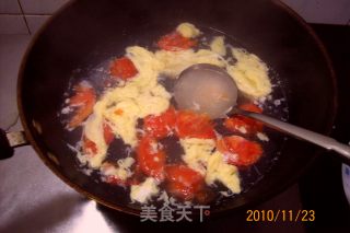番茄香葱蛋花汤的做法步骤：5