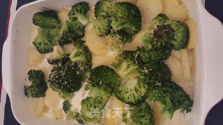 芝士焗土豆西兰花的做法