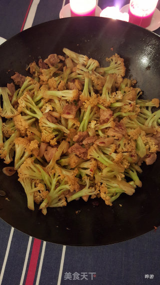 五花肉炒有机菜花的做法