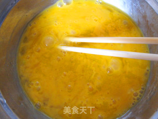 香葱炒蛋的做法步骤：2