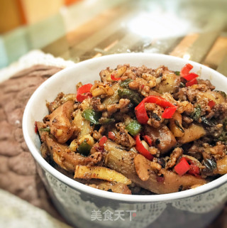 酱爆肉靡茄子的做法
