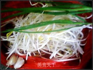 清炒豆芽的做法步骤：2