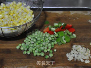 玉米腰果彩丁的做法步骤：2
