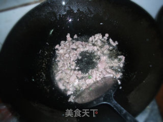瘦肉枸杞芥菜粒的做法步骤：2