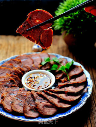 秘制优康酱牛肉—过年吃牛肉牛气冲天的做法