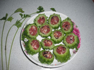 香菇肉末虾皮苦瓜盅的做法步骤：4