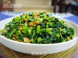 萝卜叶炒火腿的做法步骤：2