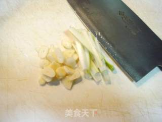 私家菜“黑椒香干炒笋条”的做法步骤：2