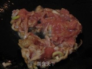 家常菜尖椒肉丝的做法步骤：2