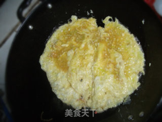 韭菜花煎蛋的做法步骤：2