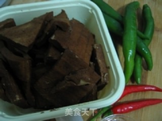 辣炒香干的做法步骤：2