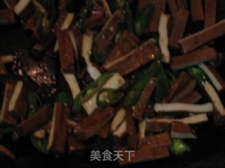 辣炒香干的做法步骤：2