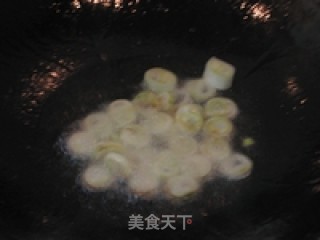 素炒油麦菜的做法步骤：2