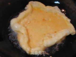 小辣椒炒鸡蛋的做法步骤：2
