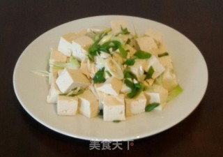 小葱拌豆腐的做法