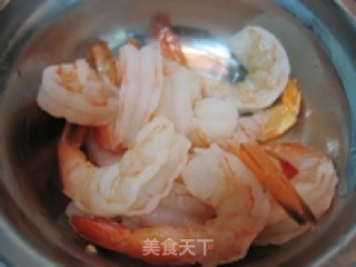 蚝油虾仁的做法步骤：2