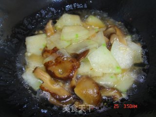 鲍汁烧双冬的做法步骤：2