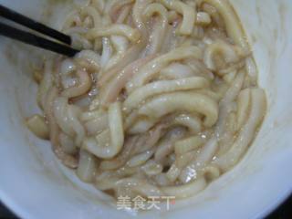 京酱鱿鱼丝的做法步骤：2