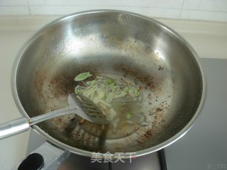 海带萝卜汤的做法步骤：2