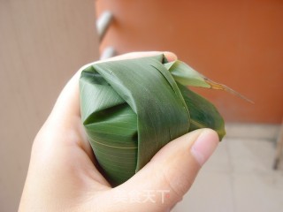 大红豆粽子的做法步骤：2