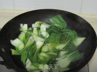 双菇炒青菜的做法步骤：2