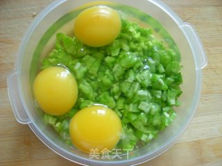 苦瓜鸡蛋的做法步骤：2