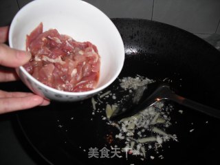 美味佳肴——千张韭菜炒肉丝的做法步骤：3