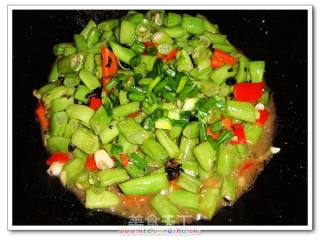 豆鼓炒四季豆的做法步骤：2