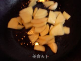 青椒土豆片的做法步骤：2