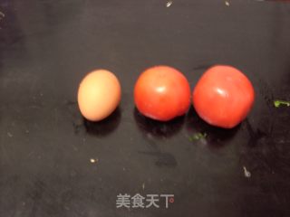 暖胃简单菜——西红柿鸡蛋的做法步骤：2
