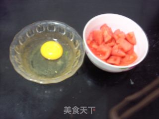 暖胃简单菜——西红柿鸡蛋的做法步骤：2