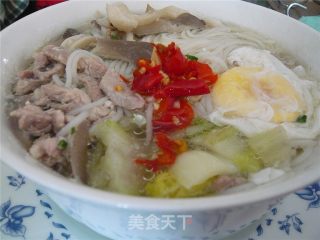 鲜汤粉的做法步骤：2