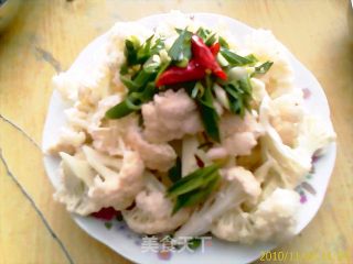 快炒花菜的做法步骤：2