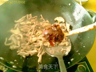 开胃莴苣瘦肉丝的做法步骤：2