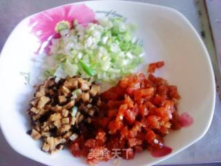 什锦腊味蛋炒饭的做法步骤：3