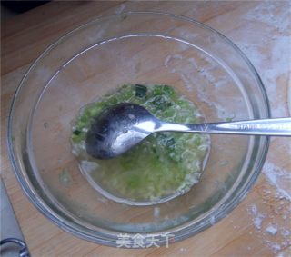 早餐葱油饼的做法步骤：3
