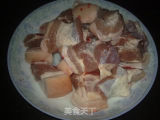 百叶结红烧肉的做法步骤：5