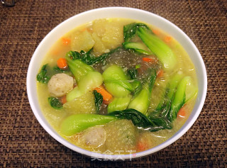 青菜贡丸粉丝汤的做法