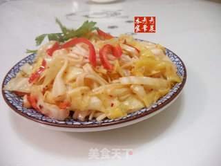 包菜丝炒面的做法