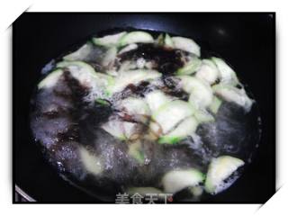 丝瓜紫菜蛋汤的做法步骤：2