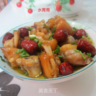 红枣蒸猪脚--宴客菜的做法
