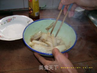 香醋溜白菜帮的做法步骤：2