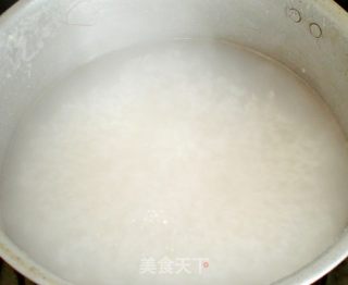 猪血粥的做法步骤：4