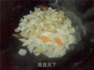 淮山炒百合的做法步骤：2
